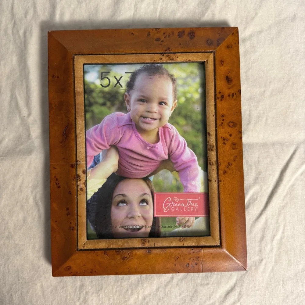 New Green Tree Gallery Burlwood 5x7 Picture Frame Glossy Amber Old Money Gift